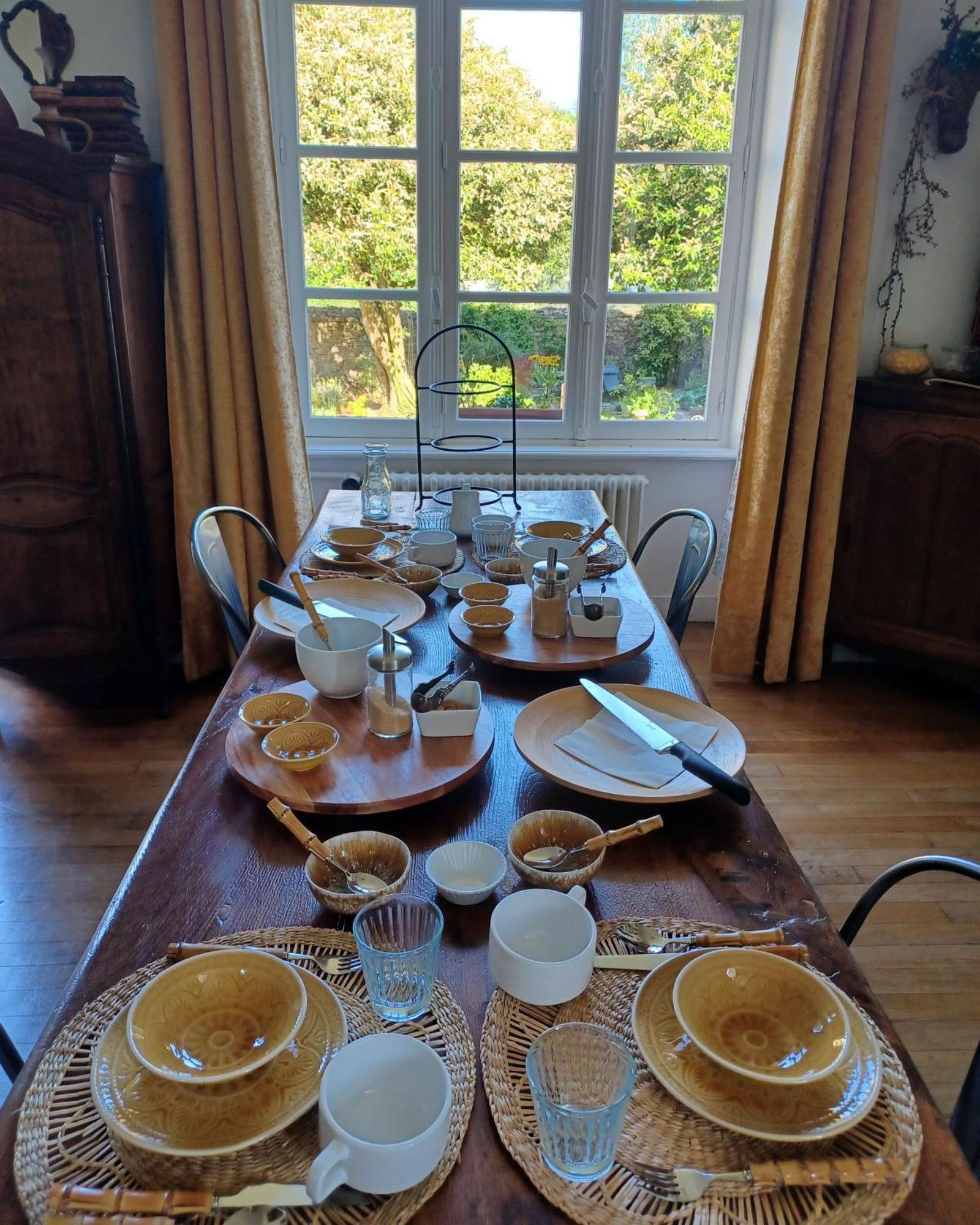 Le Banellou Bed & Breakfast แก็งแปร์ ภายนอก รูปภาพ