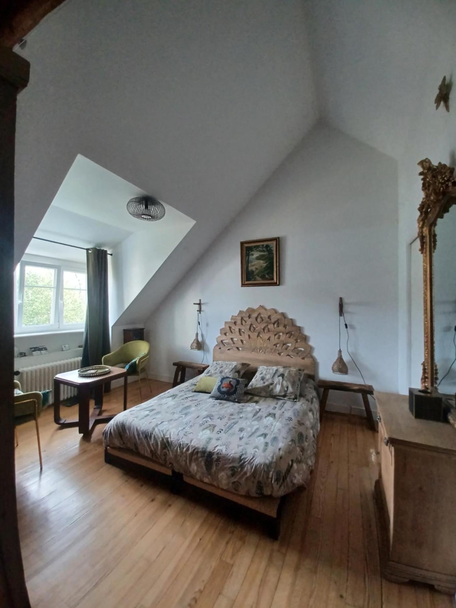 Le Banellou Bed & Breakfast แก็งแปร์ ภายนอก รูปภาพ